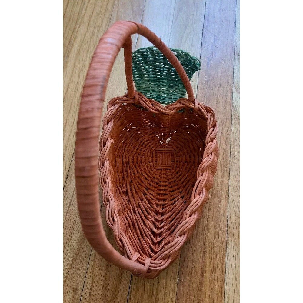 Wicker Carrot BASKET* Carrot Shape ORANGE GREEN *Vtg* MCM* Rare* Cute! - Picture 12 of 14